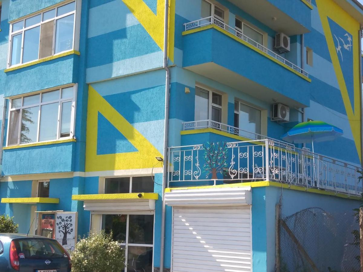 Къща За Гости Синьо Лято Pomorie Ngoại thất bức ảnh