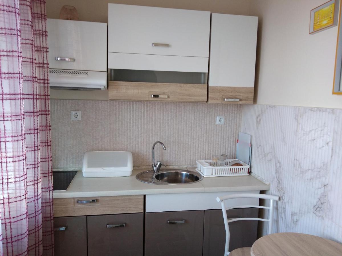 Къща За Гости Синьо Лято Pomorie Ngoại thất bức ảnh