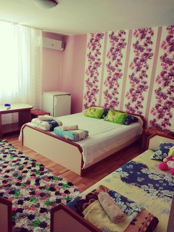 Къща За Гости Синьо Лято Pomorie Ngoại thất bức ảnh