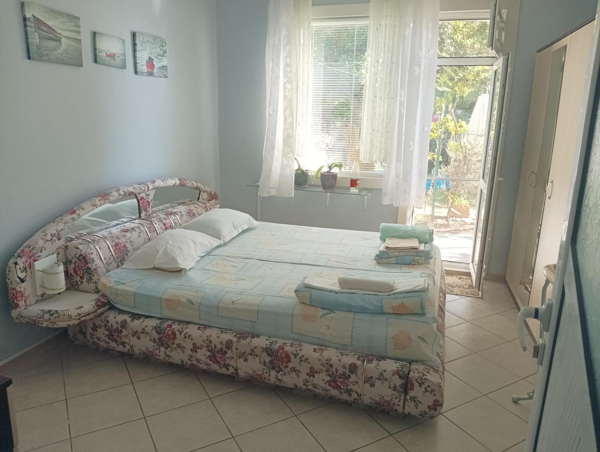 Къща За Гости Синьо Лято Pomorie Ngoại thất bức ảnh